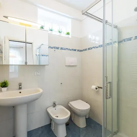 דירה Ermes - 2 With Private Bathroom