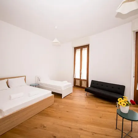 Hearth Centre Navigli 米兰