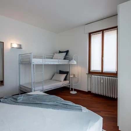 Stayeasy Ranzoni - 4 Bedrooms, Close To M1 Metro 公寓