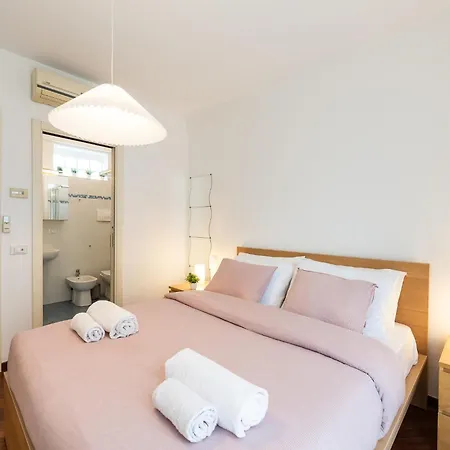 Appartement Ermes - 2 With Private Bathroom *