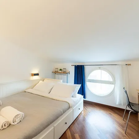 Ermes - 2 With Private Bathroom