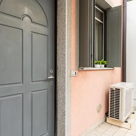 דירה Ermes - 2 With Private Bathroom מילאנו