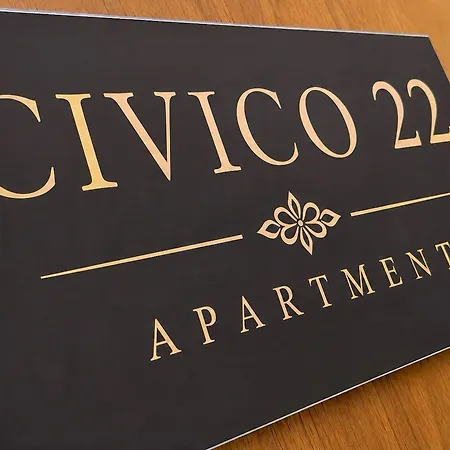 Civico 22 *