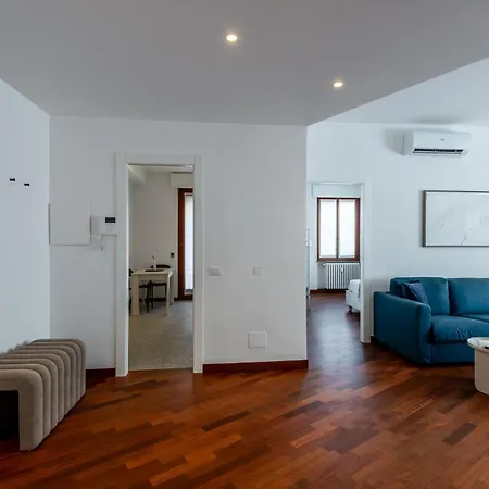 Stayeasy Ranzoni - 4 Bedrooms, Close To M1 Metro *