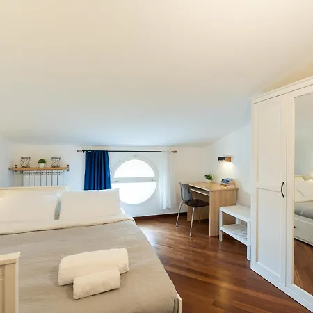 Appartement Ermes - 2 With Private Bathroom *