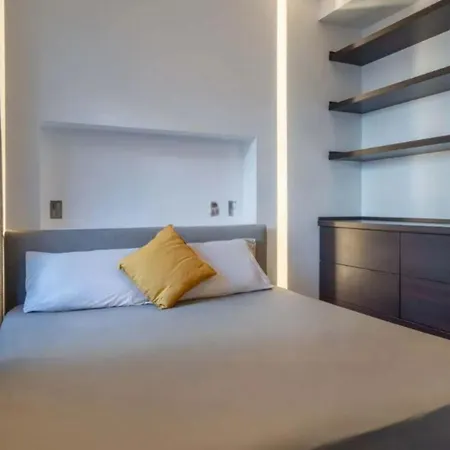 Con 2 Da Letto Vicino Al Duomo,