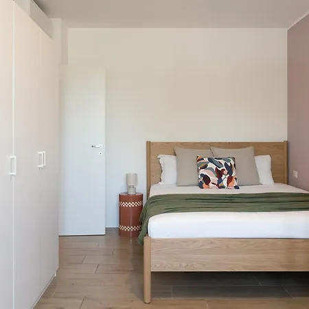 Navigli Design Collection I-ii - 2 Bedroom Lägenhet Milano