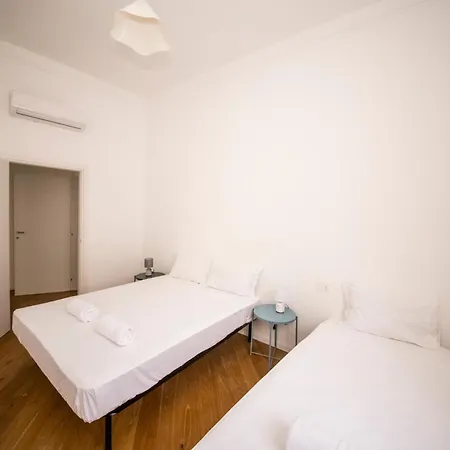 Hearth Centre Navigli