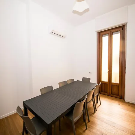 Hearth Centre Navigli Lägenhet Milano