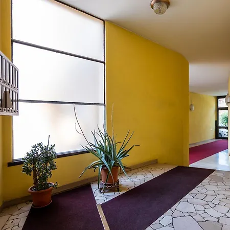 Appartement Chimes, Fontana - Your From