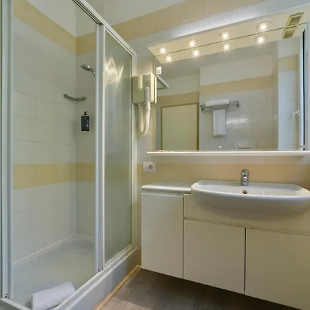 Cimarosa 4* Mailand