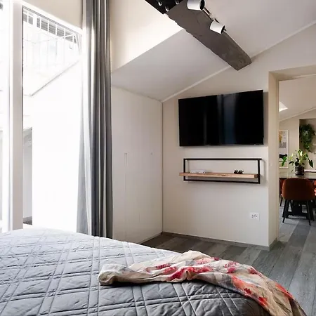 Bed & Breakfast Cozy In The Center Of Milaan