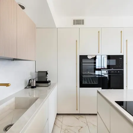 Skyline Penthouse Apartamento