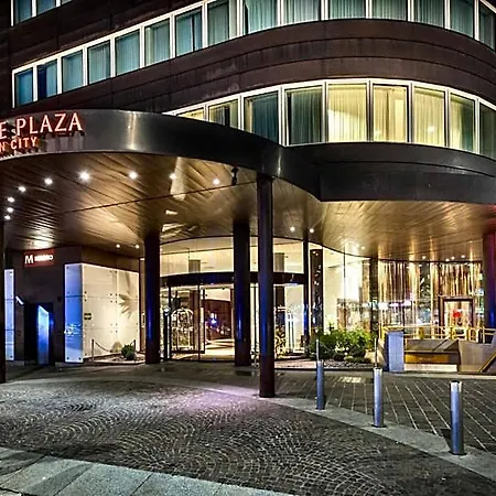 Crowne Plaza By Ihg 4*