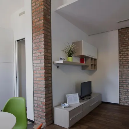 Italianway Easy - Ciaia 6 Milan