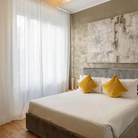 Apartment Heart Duomo Gallery