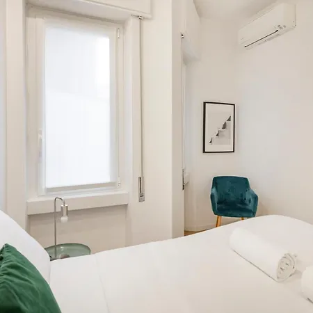 Easylife - - D'annunzio - Navigli Apartman *