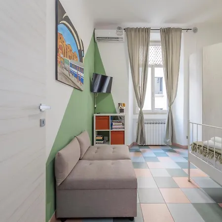 New In Downtown Close To Duomo ميلان