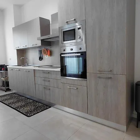Rent 2 Milano