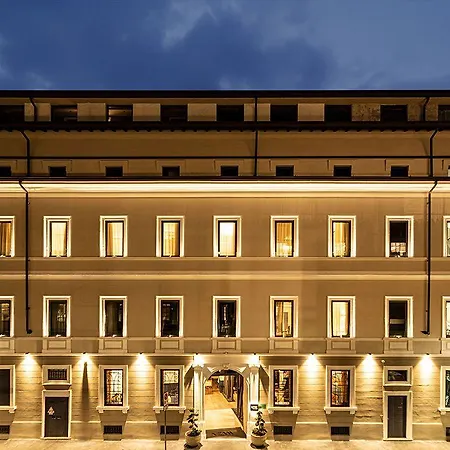 Nemi, Milan, A Tribute Portfolio Otel 5*