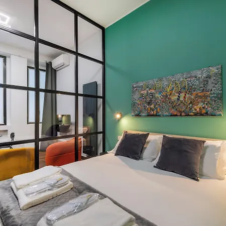 Royal - Centro Brera Apartment *