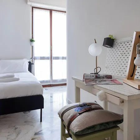 Italianway Easy - Sirte 6 * Milánó