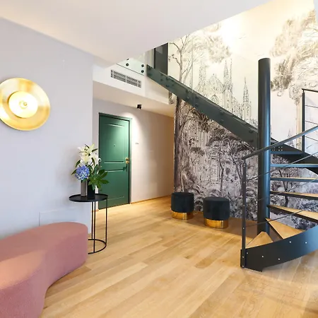 Prestige Boutique - Piazza Duomo View 4*
