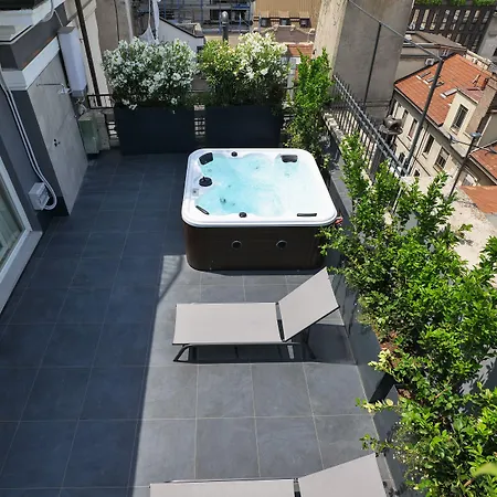 Apartment Prestige Boutique - Piazza Duomo View 4*