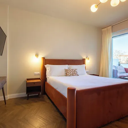 Daplace - Corso Sempione 3*