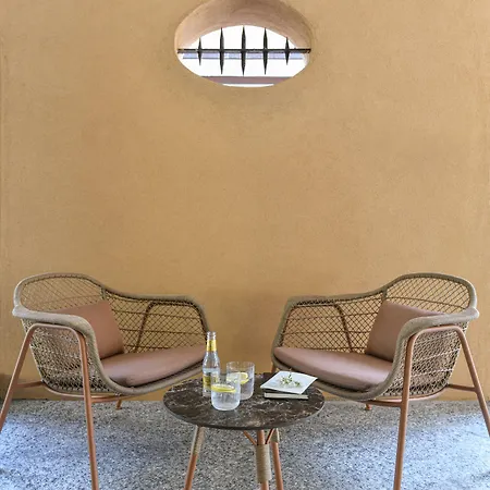 Casa Brivio Hotel *