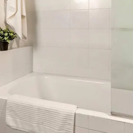 Nyaraló Design With Parking Navigli Sleeps5 *