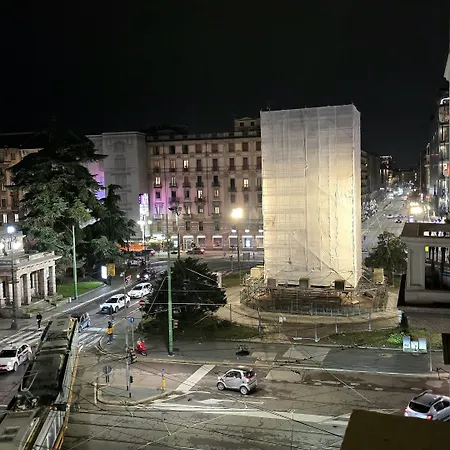 Casa Storica Piazza 5 Giornate Pensionat
