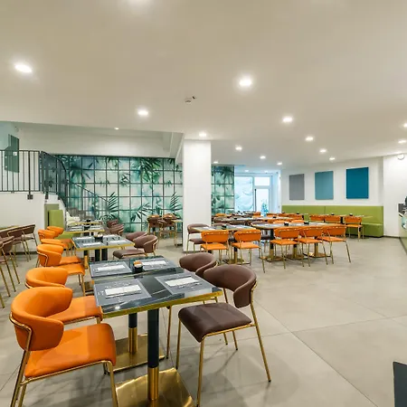 Hotel Ih Milán