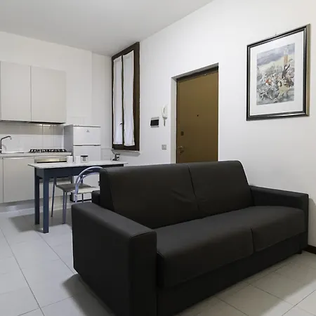 Διαμέρισμα Italianway Easy - Cesare Da Sesto 20 B