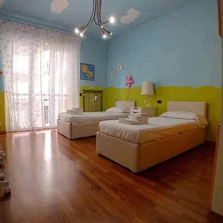 شقة Bnbutler - Stromboli, 22 - Urban Retreat For 6 With Balcony *