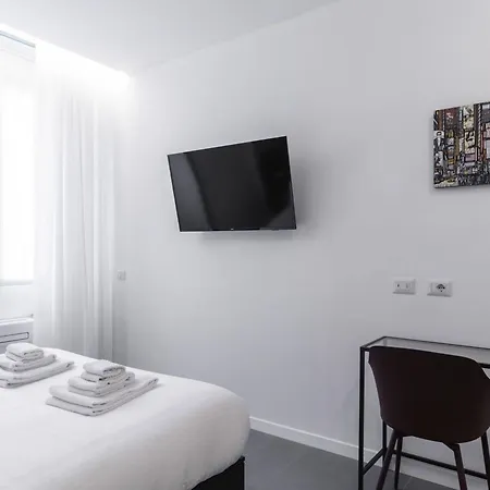 Italianway Comfort - Taramelli 60 شقة