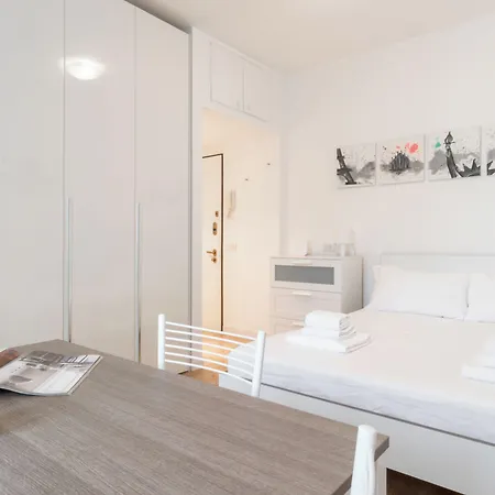 Italianway Easy - Ampere 103 Apartamento *