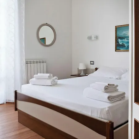 Appartamento Italianway Easy - Piazza Firenze 4 *