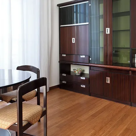 Italianway Easy - Piazza Firenze 4 Апартаменты *