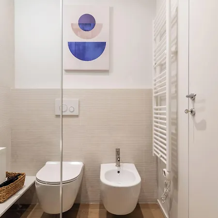 Easyhomes-city Centre ميلان