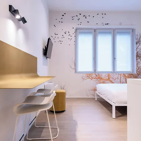 Easyhomes-city Centre ميلان