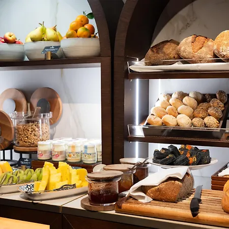 Palazzo Touring Club Milan, A Radisson Collection 5*