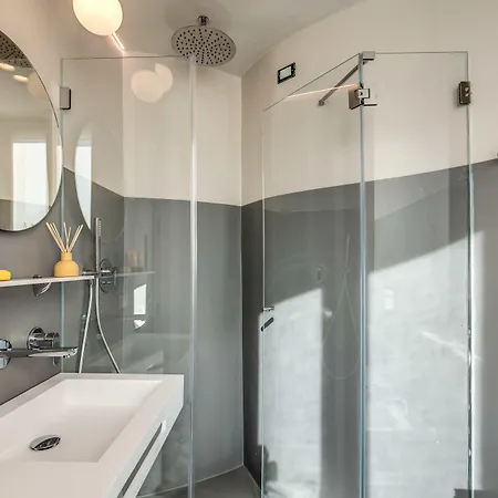 Velvet Grey Boutique 3*
