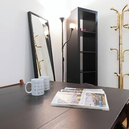 Italianway Comfort - Della Palla 5 * Milan