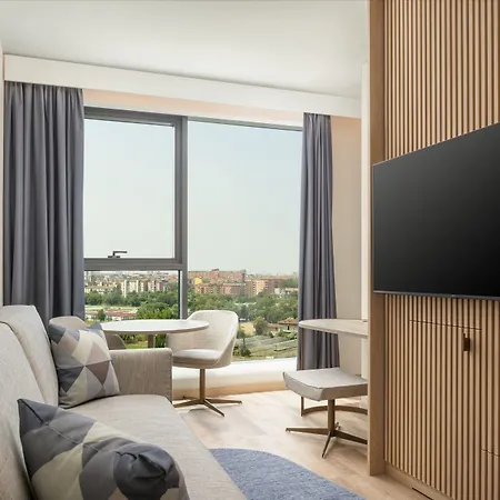 Courtyard By Marriott Linate Szálloda