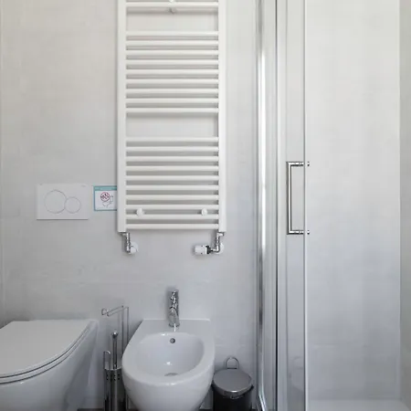 Italianway Comfort - Buenos Aires 65 E Апартаменты *