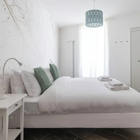Italianway Comfort - Buenos Aires 65 E * Милан