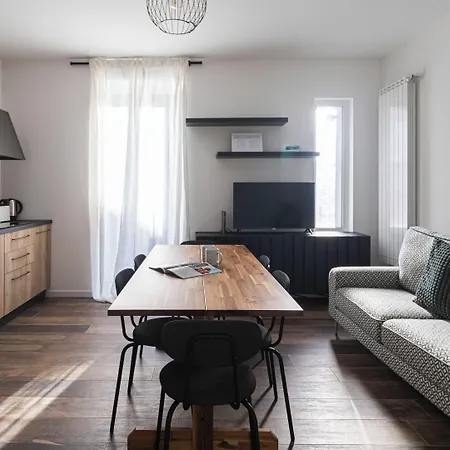 Italianway Comfort - Buenos Aires 65 E Апартаменты *