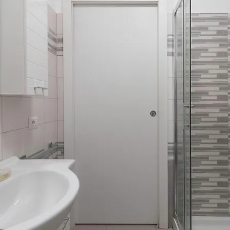 Italianway Easy - Orti 5 Apartmán *