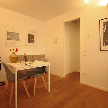 Apartament Italianway Easy - Caterina Da Forli 6 *
